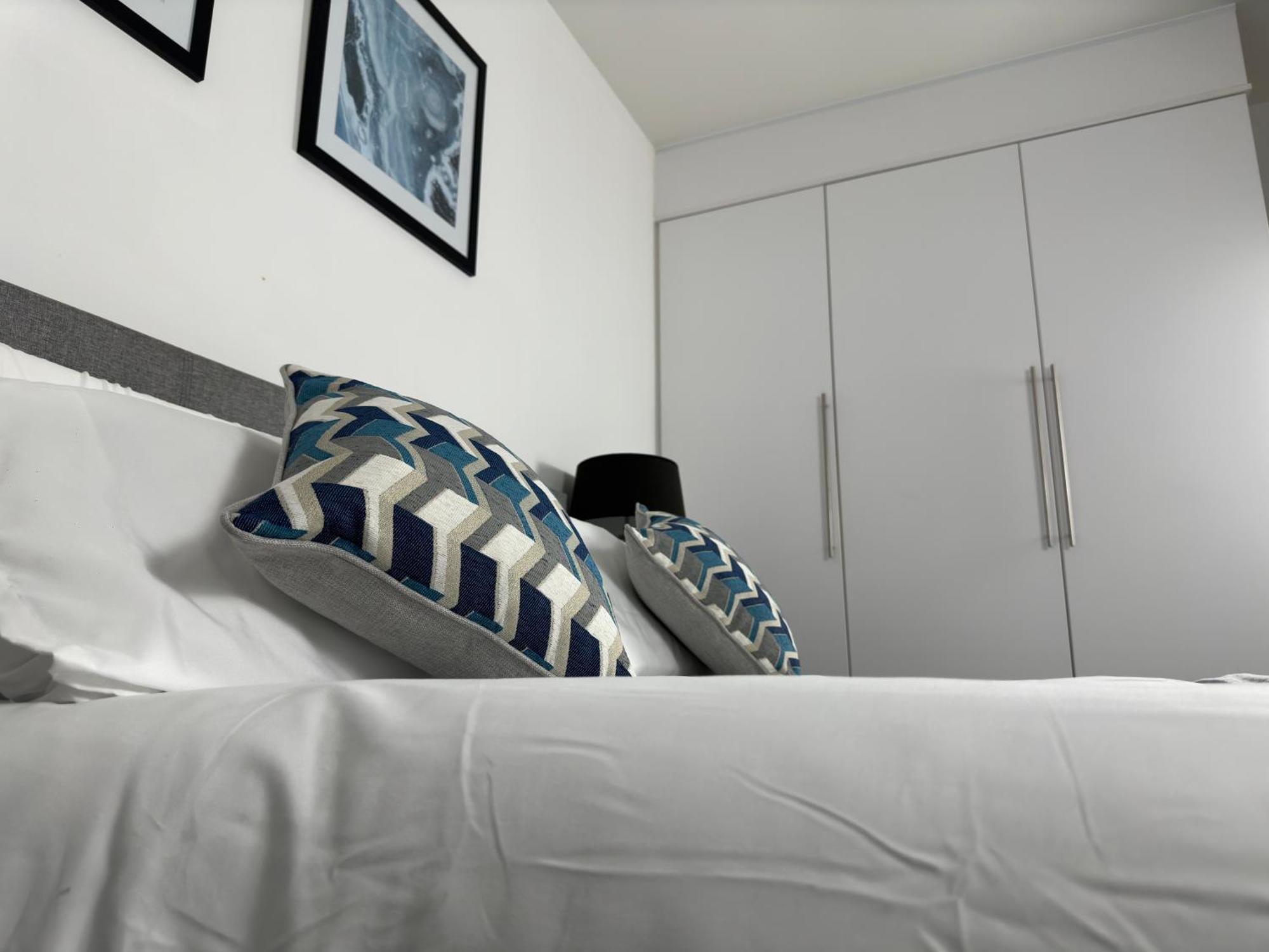Cozy City Centre Apartment With Free Parking And Free Gym Birmingam Exterior foto