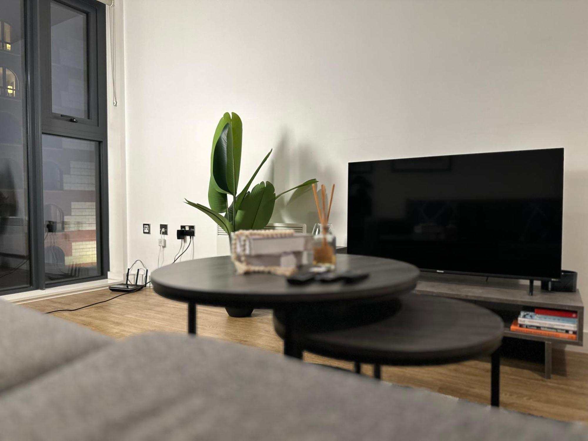 Cozy City Centre Apartment With Free Parking And Free Gym Birmingam Exterior foto
