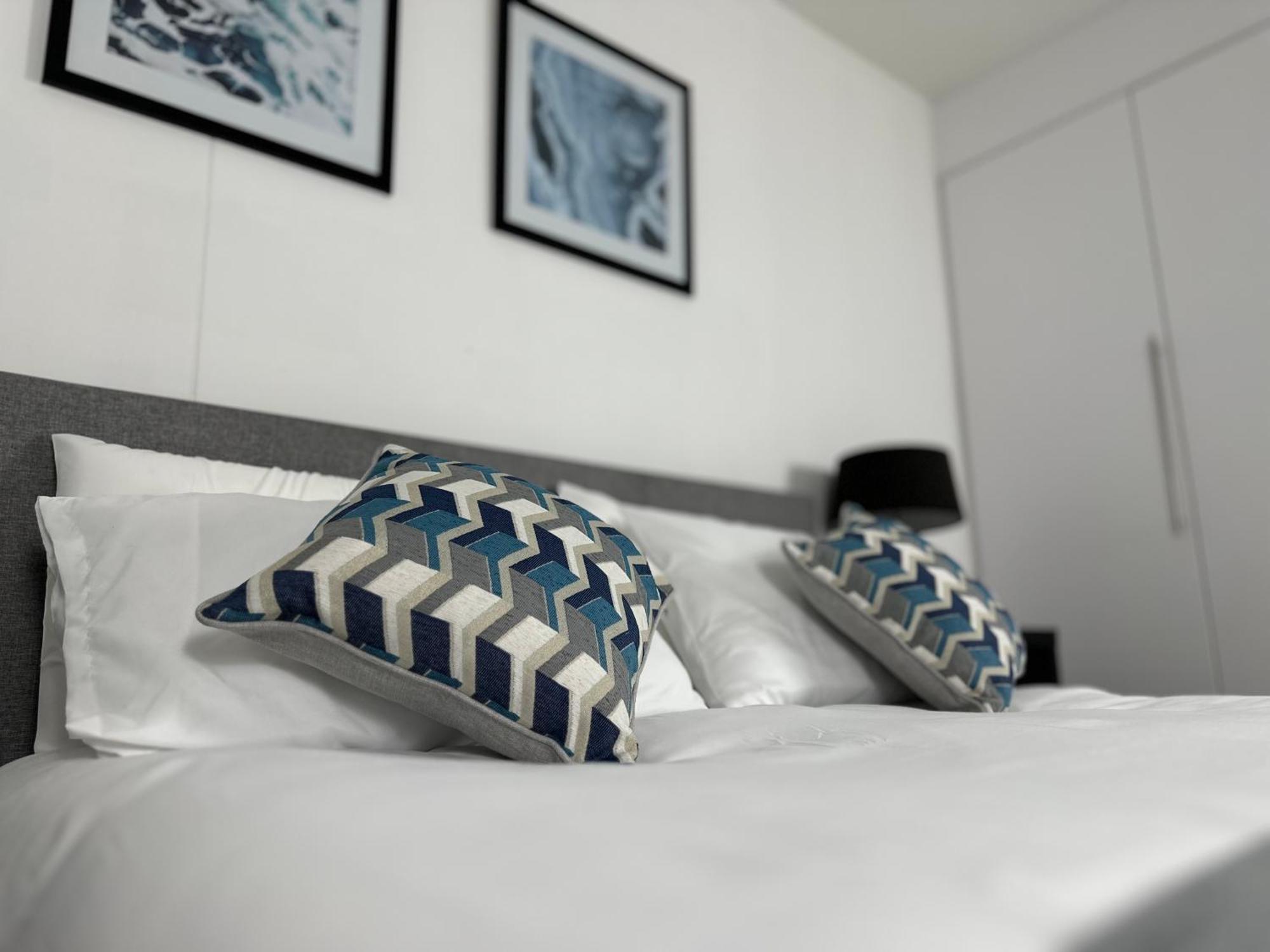 Cozy City Centre Apartment With Free Parking And Free Gym Birmingam Exterior foto